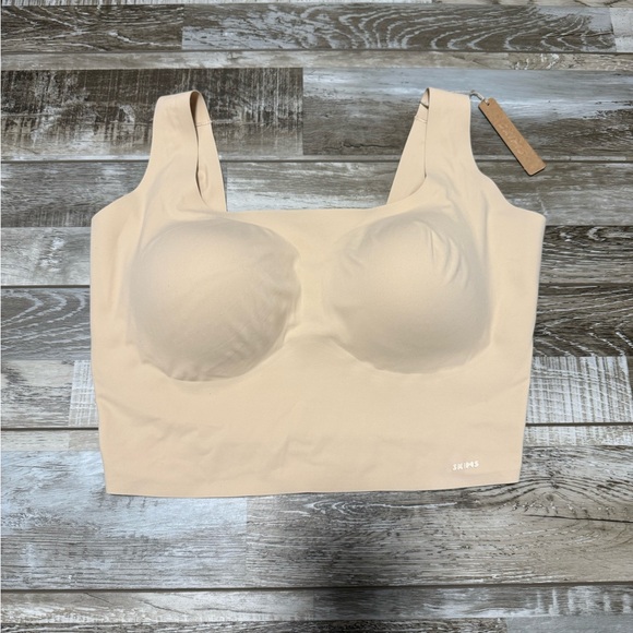 SKIMS Size 4x Women’s Scoop Tank Bra Wireless Stretch Pull On Bralette Bra Beige - Picture 1 of 8
